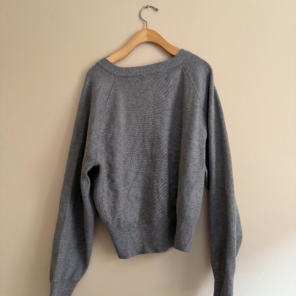 H&M Knit Crew Neck Sweater - Picture 3 of 3
